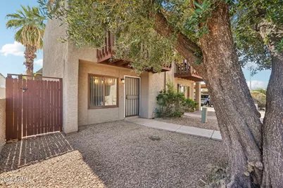 2815 N 52nd Street #3, Phoenix, AZ 85008 - Photo 1