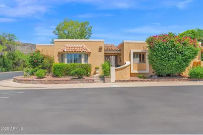 1040 E Clinton, Phoenix, AZ 85020 - Photo 1