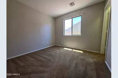 25748 W Siesta Way, Buckeye, AZ 85326 - Photo 13