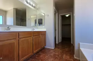 25748 W Siesta Way, Buckeye, AZ 85326 - Photo 21