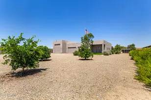 38415 N 25th Ave, Phoenix, AZ 85086 - Photo 1