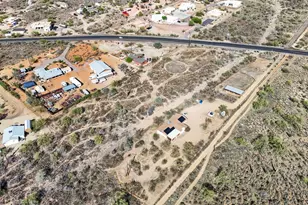 41806 N New River, Phoenix, AZ 85086 - Photo 1