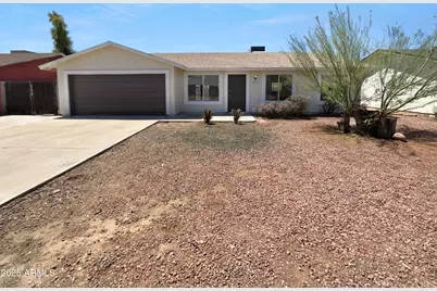 10831 W Heatherbrae, Phoenix, AZ 85037 - Photo 1