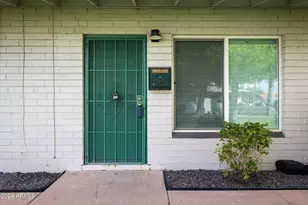 518 E Roanoke, Phoenix, AZ 85004 - Photo 1