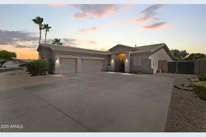 14621 W Catalina, Goodyear, AZ 85395 - Photo 1