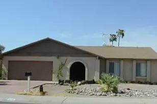 628 W Fogal, Tempe, AZ 85282 - Photo 1