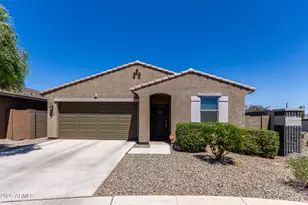 4231 S 67th, Phoenix, AZ 85043 - Photo 1