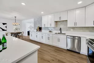 132 W Orchid Ln, Chandler, AZ 85225 - Photo 1