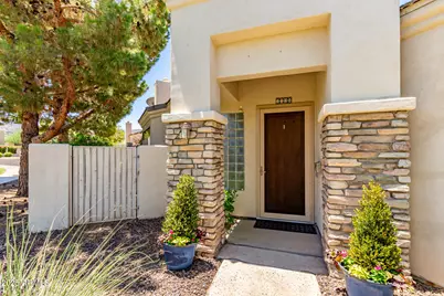 2129 E Beautiful, Phoenix, AZ 85042 - Photo 1