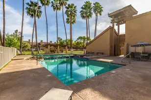 4901 S Calle Los Cerros, Tempe, AZ 85282 - Photo 1