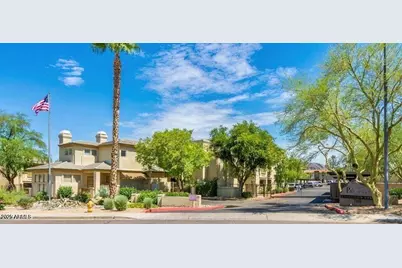 1880 E Morten Avenue E #226, Phoenix, AZ 85020 - Photo 1