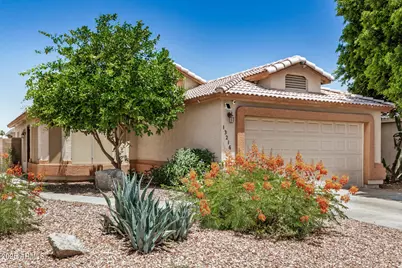 13216 W Desert Lane, Surprise, AZ 85374 - Photo 1