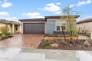 4576 Nighthawk Ct, Wickenburg, AZ 85390 - Photo 1