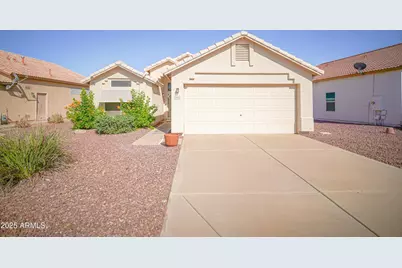19961 N Coyote Lakes Parkway, Surprise, AZ 85378 - Photo 1
