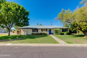 3109 E Turney, Phoenix, AZ 85016 - Photo 1