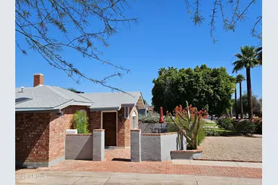 2230 N 16th Avenue N, Phoenix, AZ 85007 - Photo 1