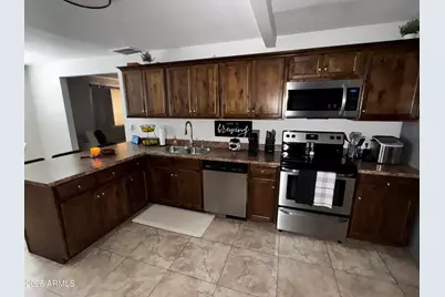 2726 W Butler Drive, Phoenix, AZ 85051 - Photo 3