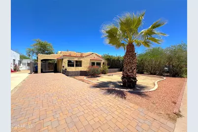 1629 N 17th, Phoenix, AZ 85007 - Photo 1