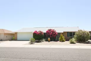 16214 N Lakeforest Dr, Sun City, AZ 85351 - Photo 1