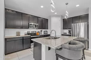 1960 N Loretta Pl, Casa Grande, AZ 85122 - Photo 1