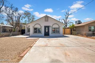 538 S Macdonald --, Mesa, AZ 85210 - Photo 1