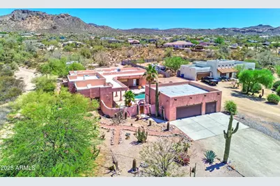 14 E Kaniksu, Apache Junction, AZ 85119 - Photo 1