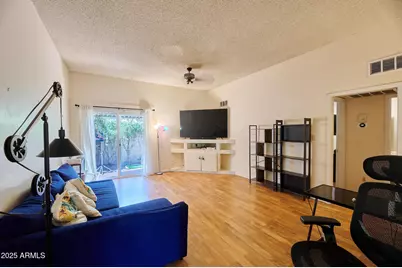 6528 N 24th Drive, Phoenix, AZ 85015 - Photo 1