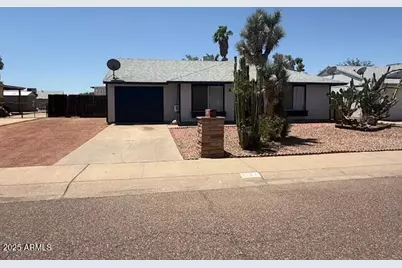 1131 W Ross, Phoenix, AZ 85027 - Photo 1