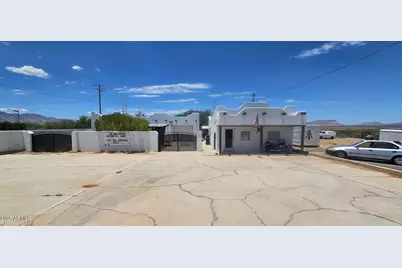 116 N Huachuca Boulevard, Huachuca City, AZ 85616 - Photo 1