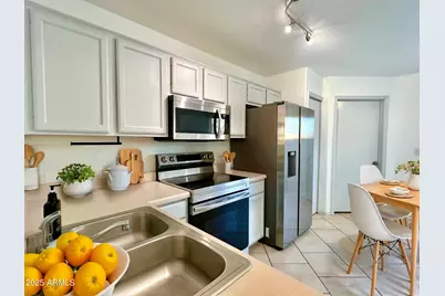 7801 N 44th Drive #1180, Glendale, AZ 85301 - Photo 3