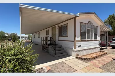 10122 E Illini Street #5, Mesa, AZ 85208 - Photo 1