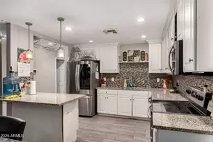 2749 W San Juan Ave, Phoenix, AZ 85017 - Photo 1