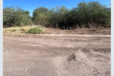 12777 W Lobo, Arizona City, AZ 85123 - Photo 1