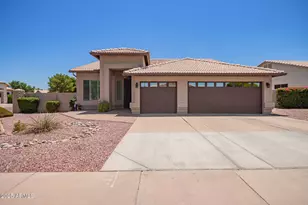 667 N Cambridge, Gilbert, AZ 85233 - Photo 1