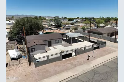 404 E Centre Avenue, Buckeye, AZ 85326 - Photo 1