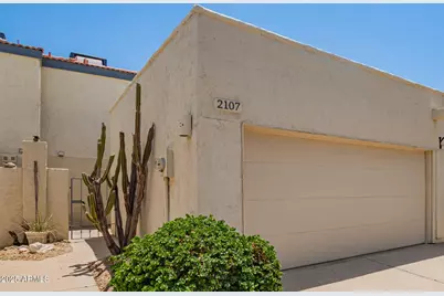2107 W Lane Avenue, Phoenix, AZ 85021 - Photo 1