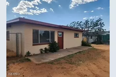 206 N 6th Street, Sierra Vista, AZ 85635 - Photo 1