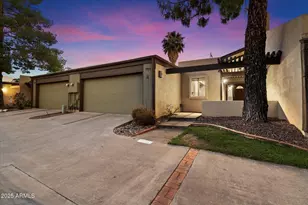 705 E Gardenia Dr, Phoenix, AZ 85020 - Photo 1