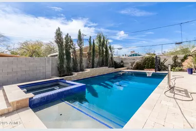 2226 N Richland Street, Phoenix, AZ 85006 - Photo 1