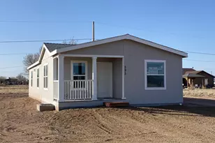 395 W Paris, Paulden, AZ 86334 - Photo 1