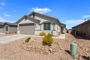 301 Berwick, Sierra Vista, AZ 85635 - Photo 1