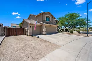3155 W Covey Ln, Phoenix, AZ 85027 - Photo 1