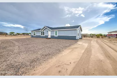 30047 W Latham, Buckeye, AZ 85396 - Photo 1