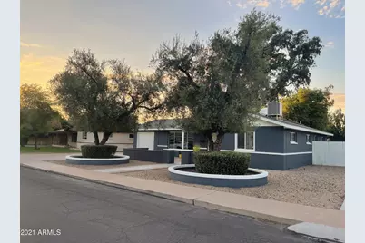 1816 E Minnezona, Phoenix, AZ 85016 - Photo 1