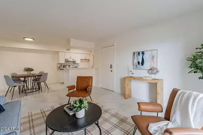 2625 E Indian School Road #228, Phoenix, AZ 85016 - Photo 1