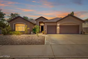 2463 E Goldenrod St, Phoenix, AZ 85048 - Photo 1