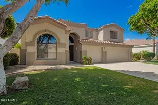 705 W Desert Broom Dr, Chandler, AZ 85248 - Photo 1