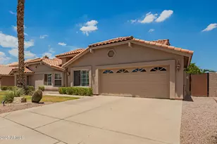 3452 E Granite View, Phoenix, AZ 85044 - Photo 1