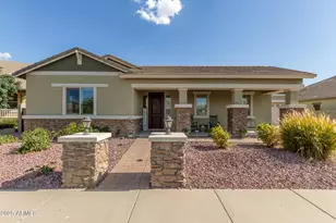 1541 E Sagittarius Pl, Chandler, AZ 85249 - Photo 1