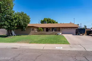 3102 W Paradise, Phoenix, AZ 85029 - Photo 1